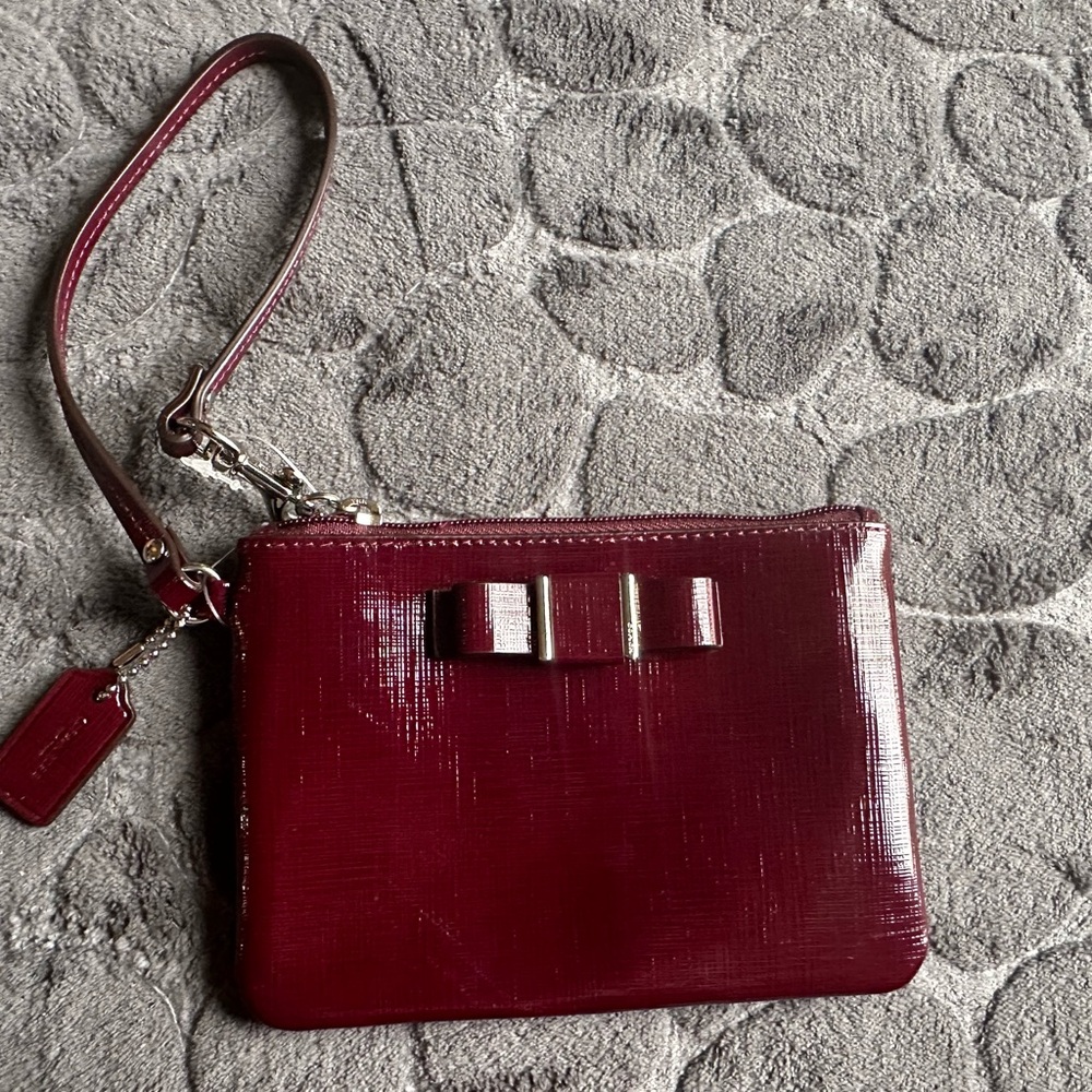 NWT COACH DARCY Sherry Saffiano Leather Bow Wristlet Evening Bag Clutch # F52137
